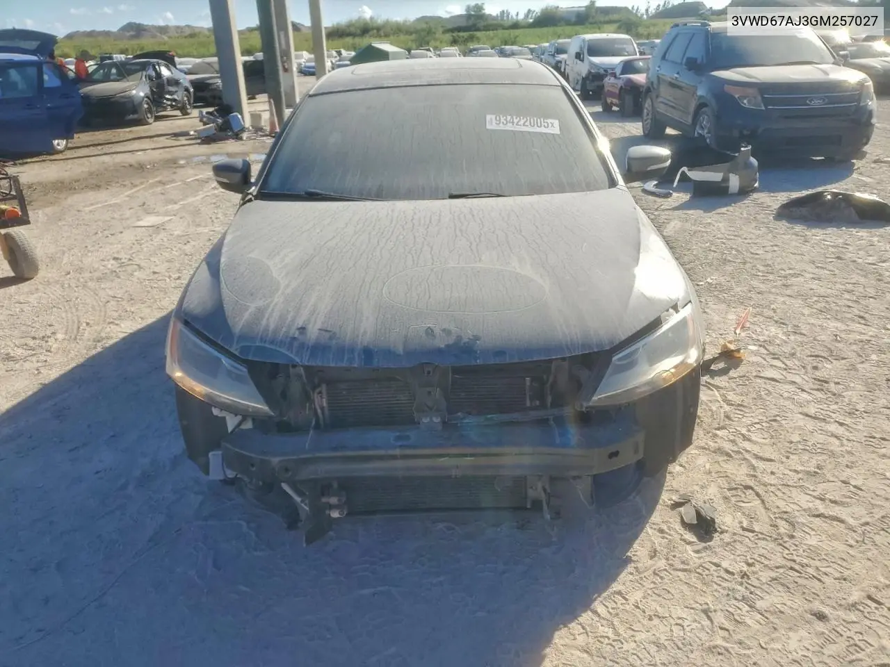 3VWD67AJ3GM257027 2016 Volkswagen Jetta Se