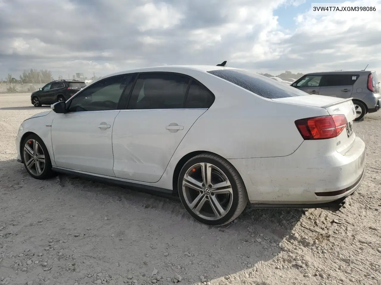 3VW4T7AJXGM398086 2016 Volkswagen Jetta Gli