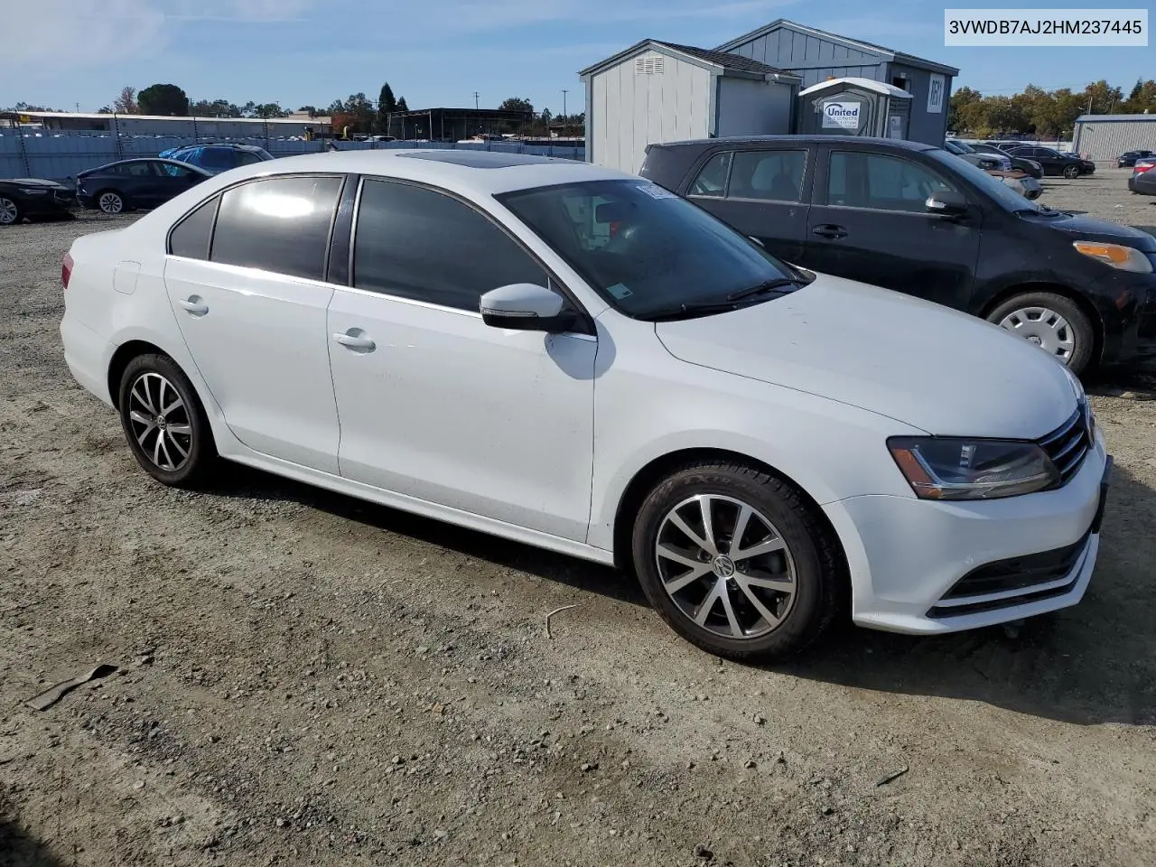 3VWDB7AJ2HM237445 2017 Volkswagen Jetta Se