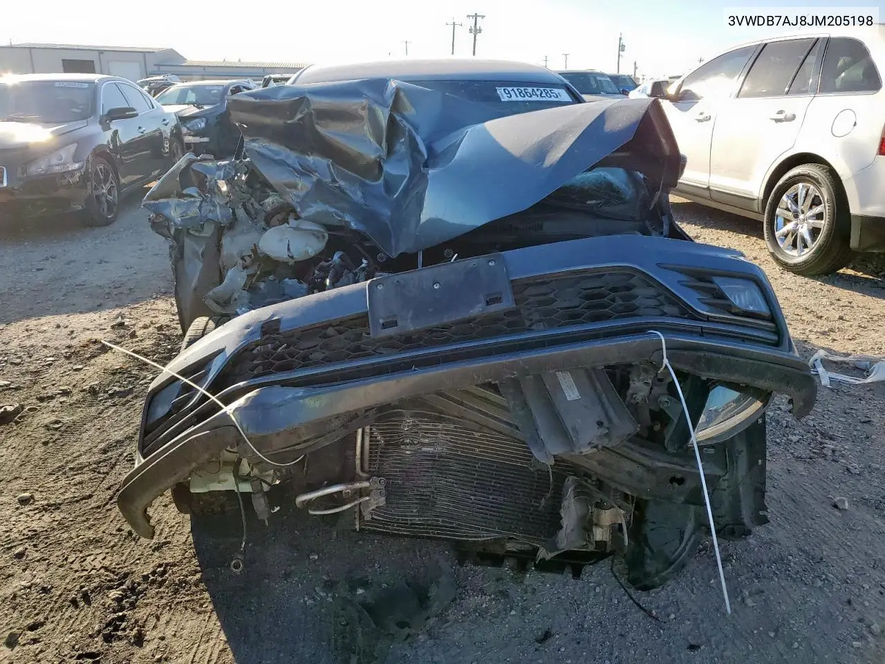 3VWDB7AJ8JM205198 2018 Volkswagen Jetta Se