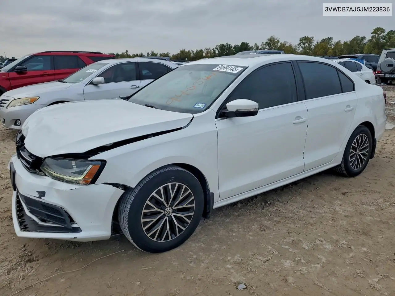 3VWDB7AJ5JM223836 2018 Volkswagen Jetta Se