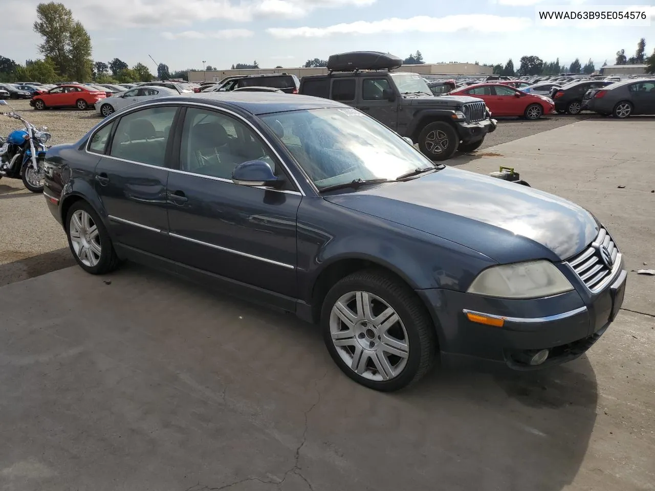 WVWAD63B95E054576 2005 Volkswagen Passat Gls