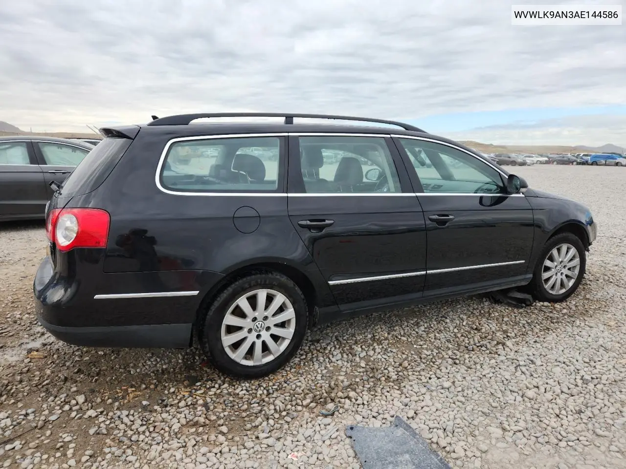WVWLK9AN3AE144586 2010 Volkswagen Passat 2.0T