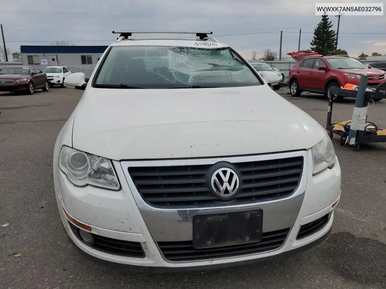 WVWXK7AN5AE032796 2010 Volkswagen Passat Komfort