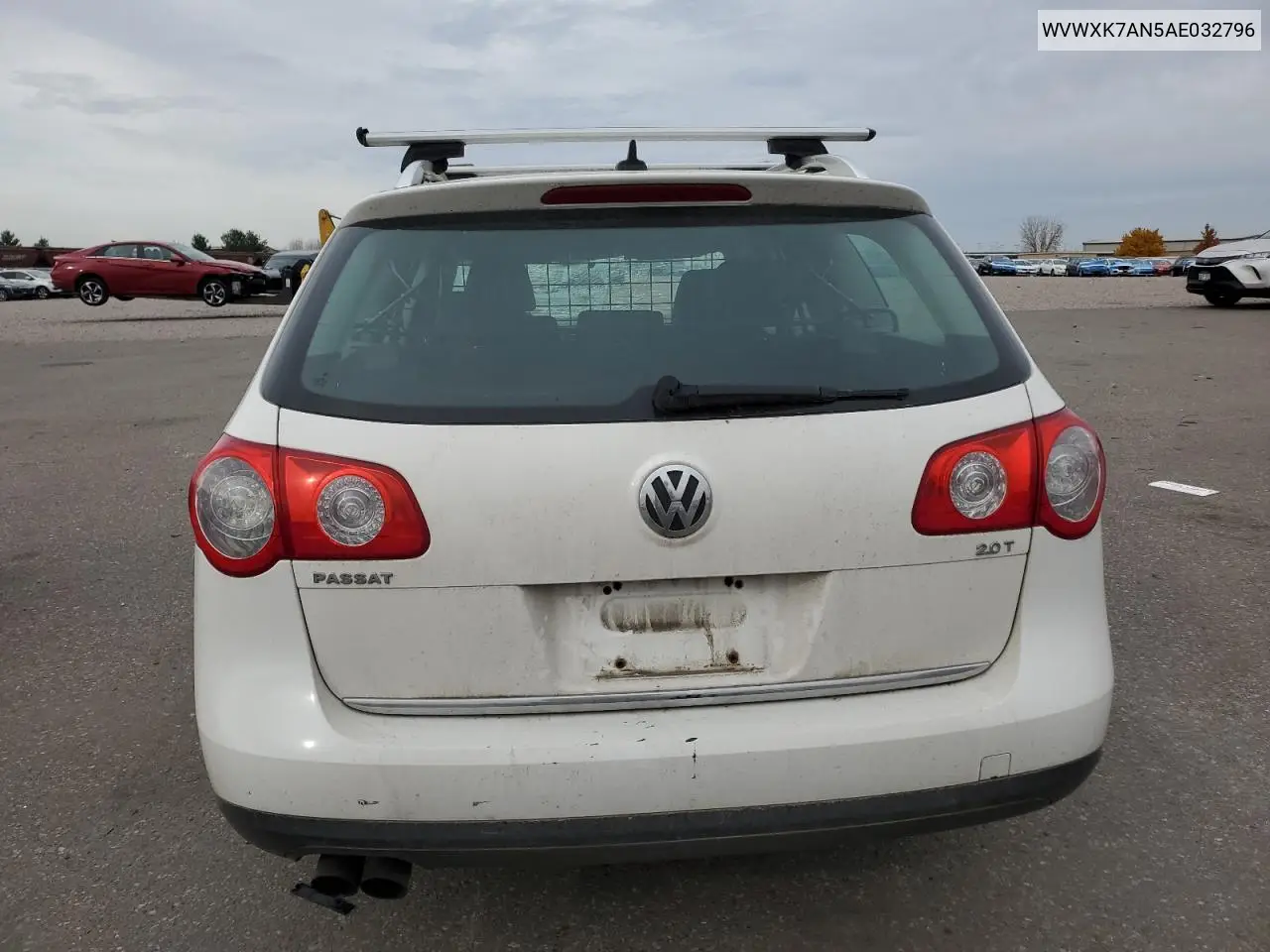 WVWXK7AN5AE032796 2010 Volkswagen Passat Komfort