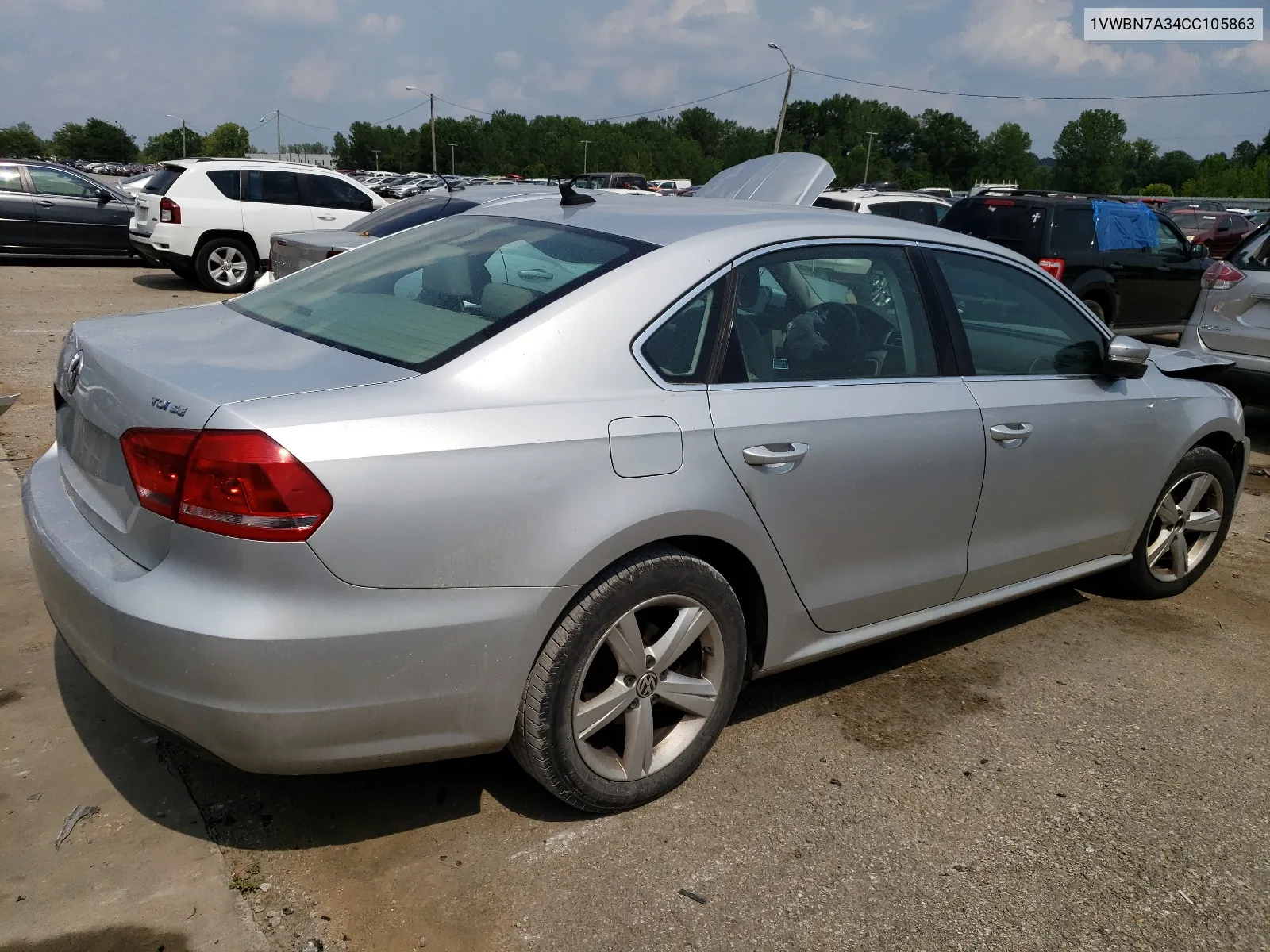 1VWBN7A34CC105863 2012 Volkswagen Passat Se