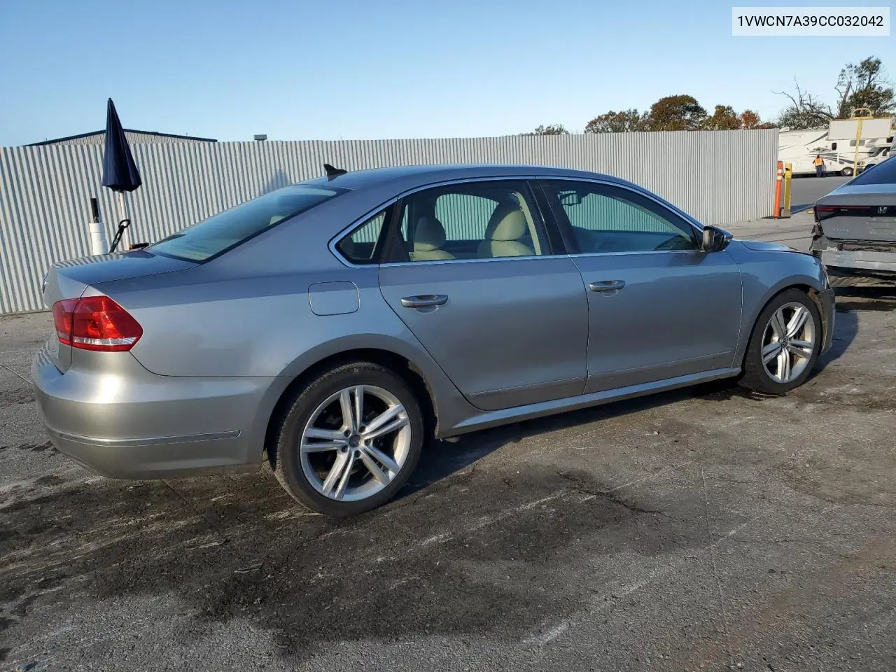 1VWCN7A39CC032042 2012 Volkswagen Passat Sel