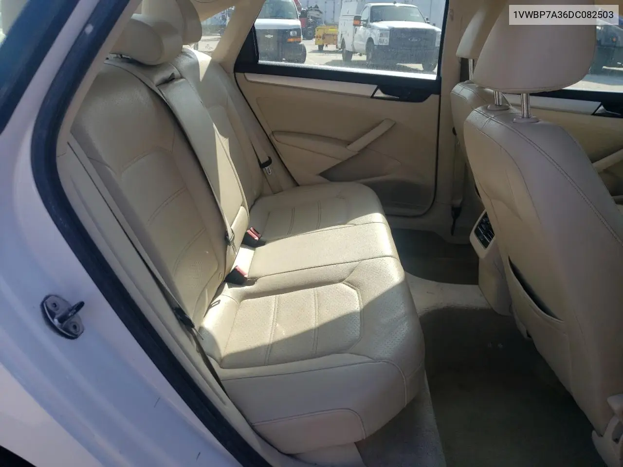 1VWBP7A36DC082503 2013 Volkswagen Passat Se