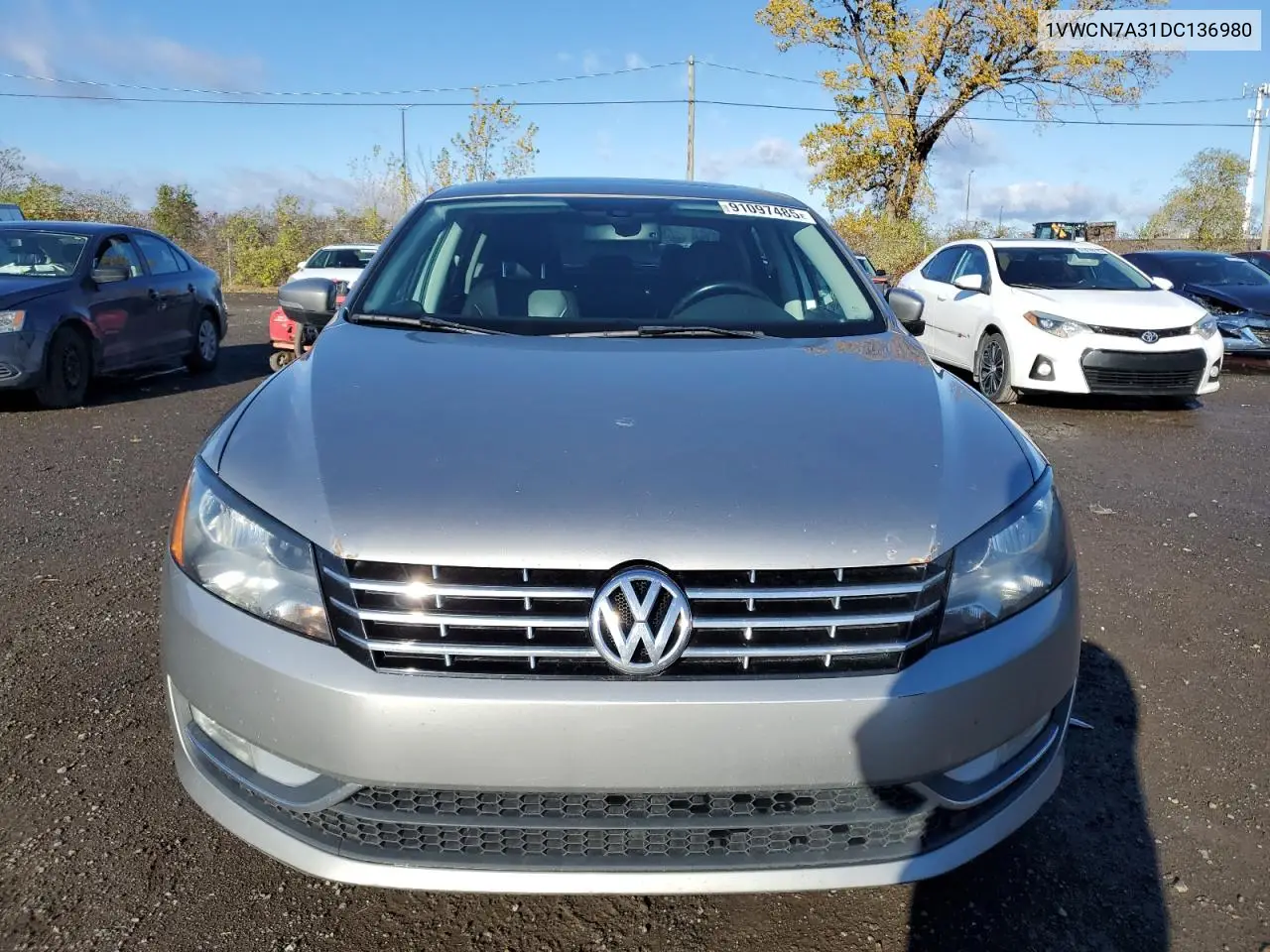 1VWCN7A31DC136980 2013 Volkswagen Passat Sel