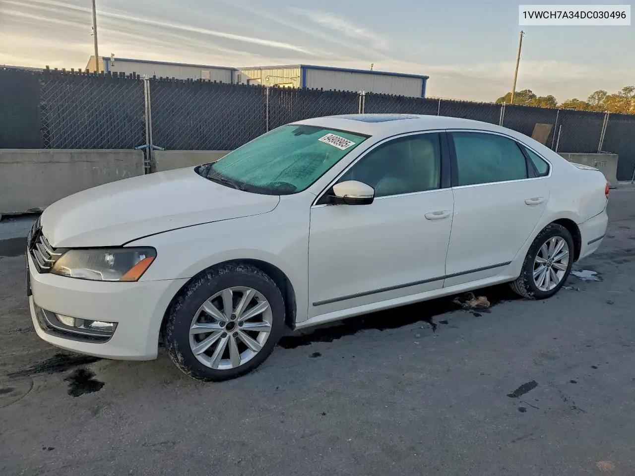 1VWCH7A34DC030496 2013 Volkswagen Passat Sel