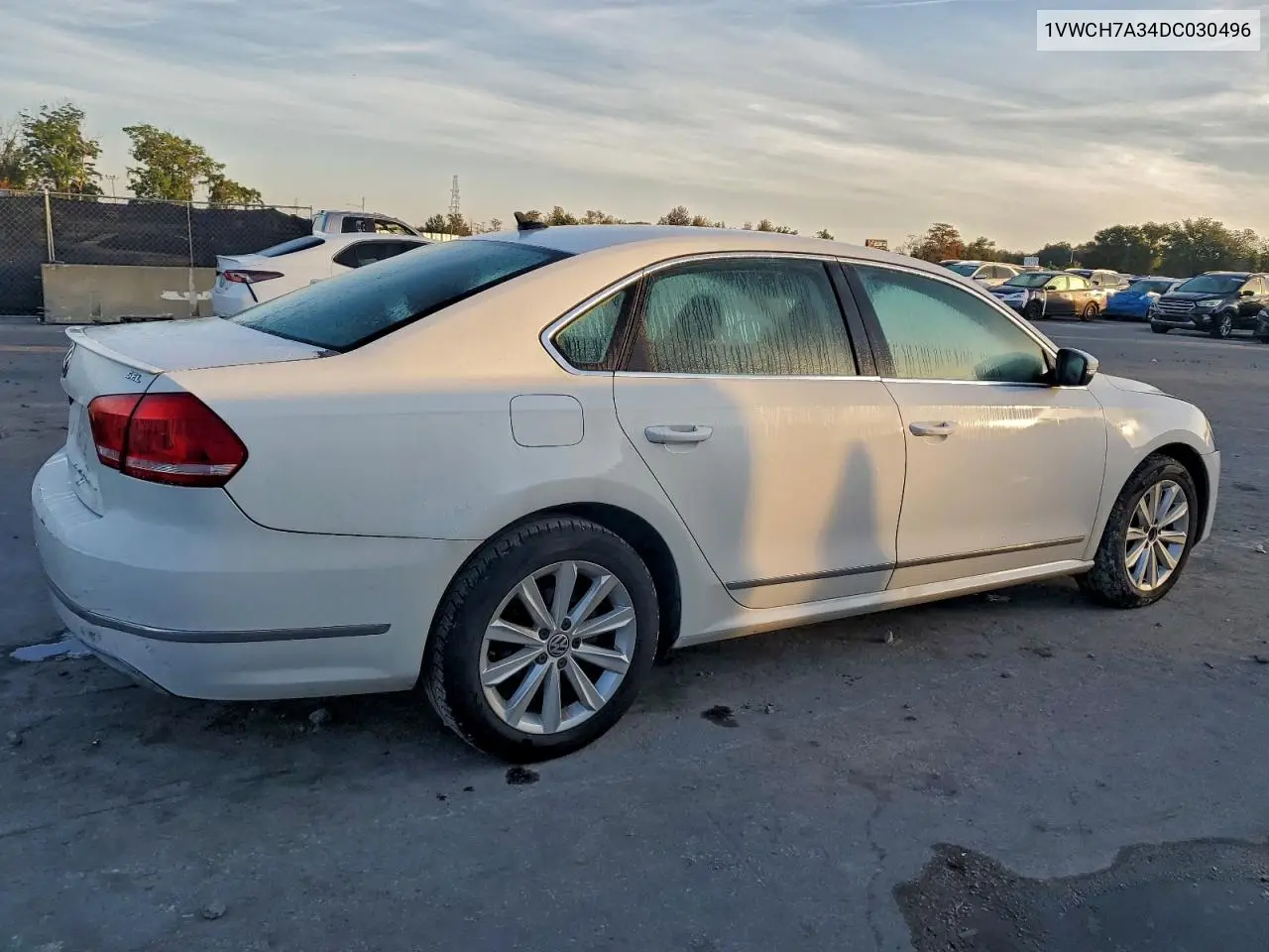 1VWCH7A34DC030496 2013 Volkswagen Passat Sel