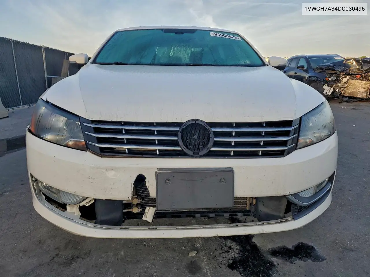 1VWCH7A34DC030496 2013 Volkswagen Passat Sel