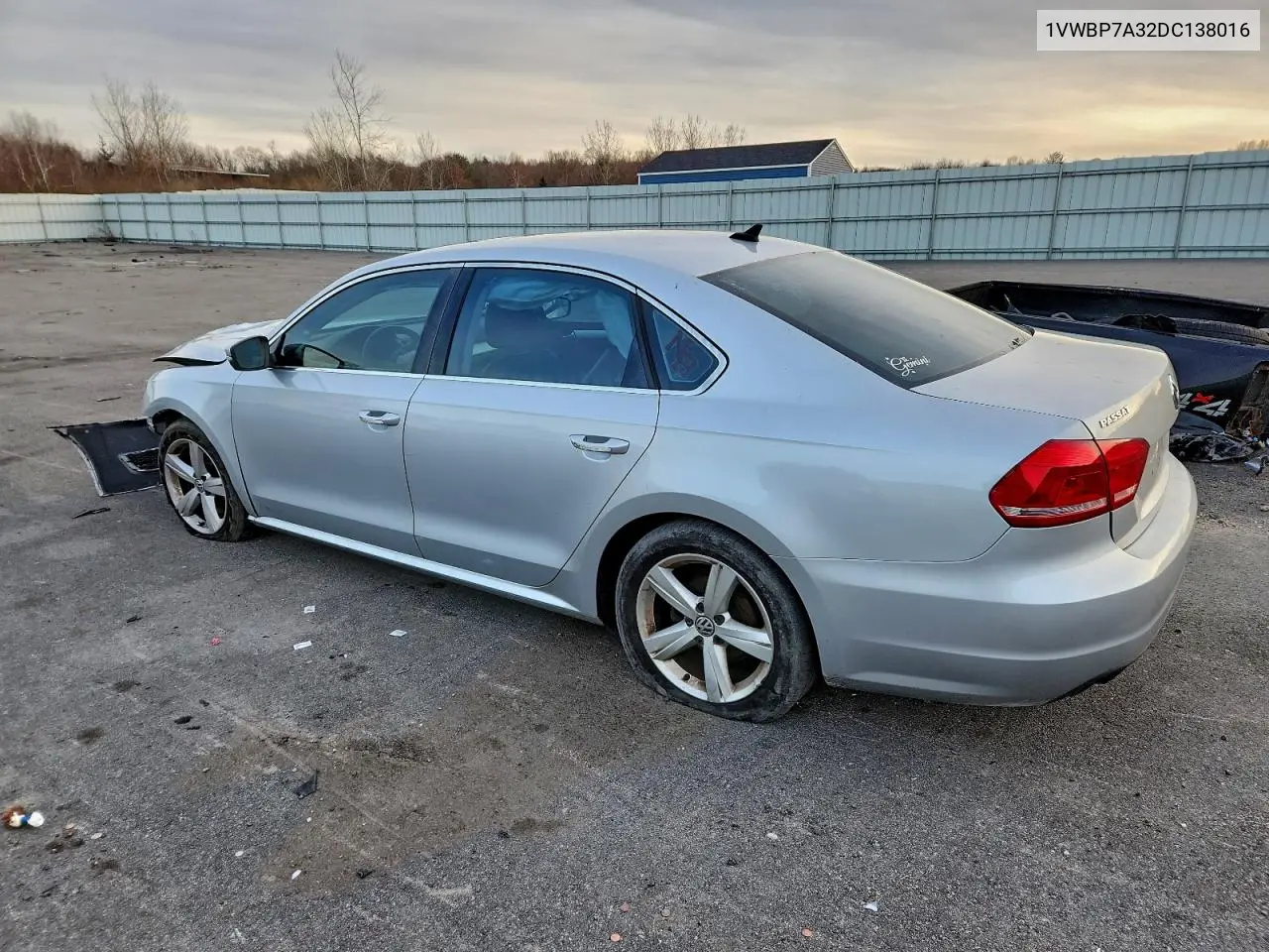1VWBP7A32DC138016 2013 Volkswagen Passat Se