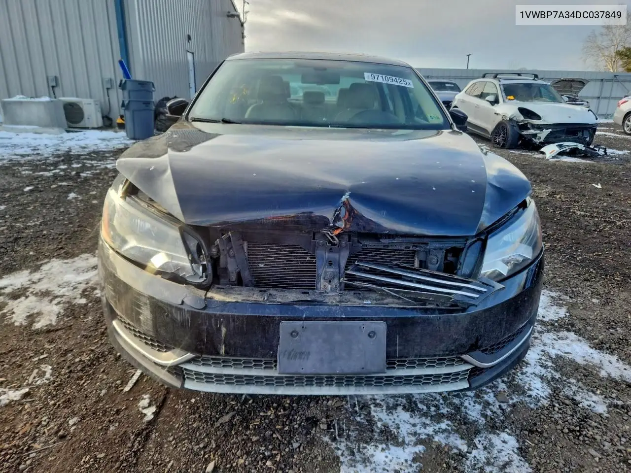 1VWBP7A34DC037849 2013 Volkswagen Passat Se