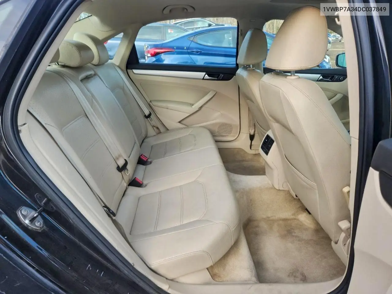 1VWBP7A34DC037849 2013 Volkswagen Passat Se