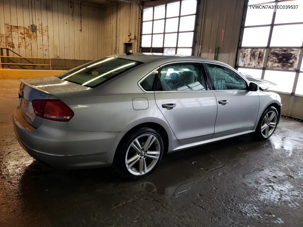 1VWCN7A31EC039537 2014 Volkswagen Passat Sel