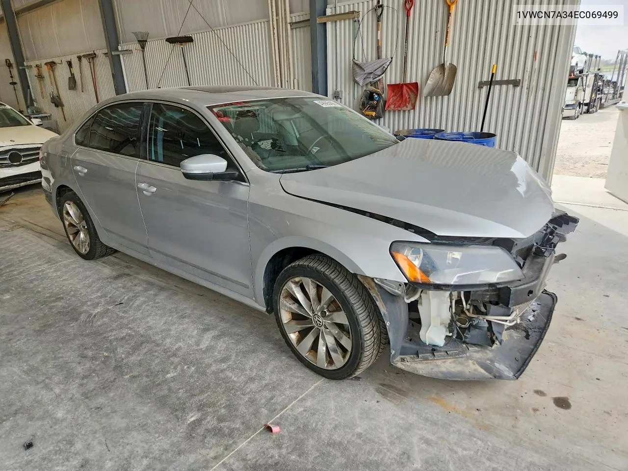 1VWCN7A34EC069499 2014 Volkswagen Passat Sel