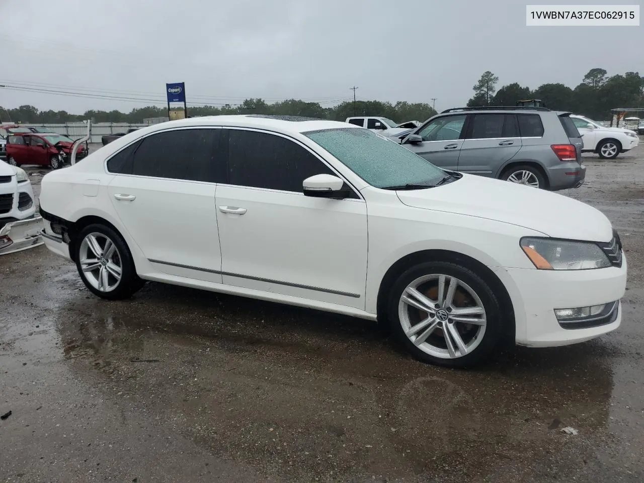 1VWBN7A37EC062915 2014 Volkswagen Passat Se