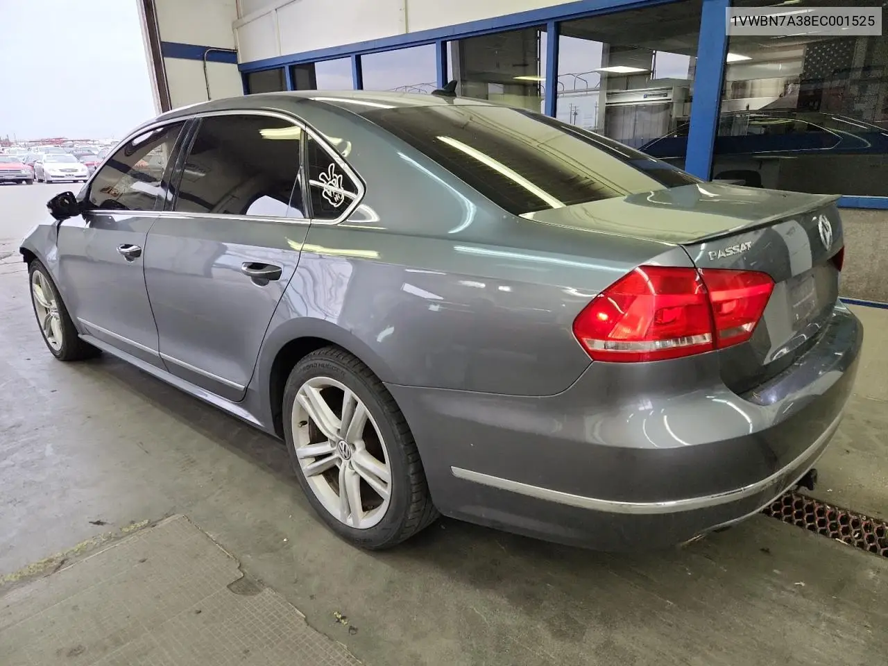1VWBN7A38EC001525 2014 Volkswagen Passat Se