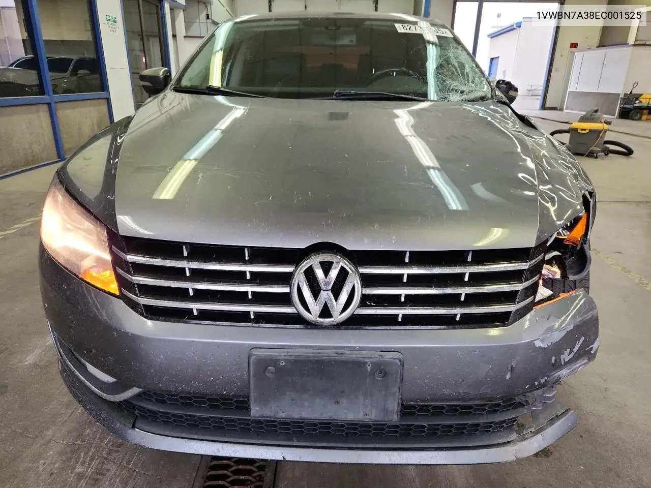 1VWBN7A38EC001525 2014 Volkswagen Passat Se