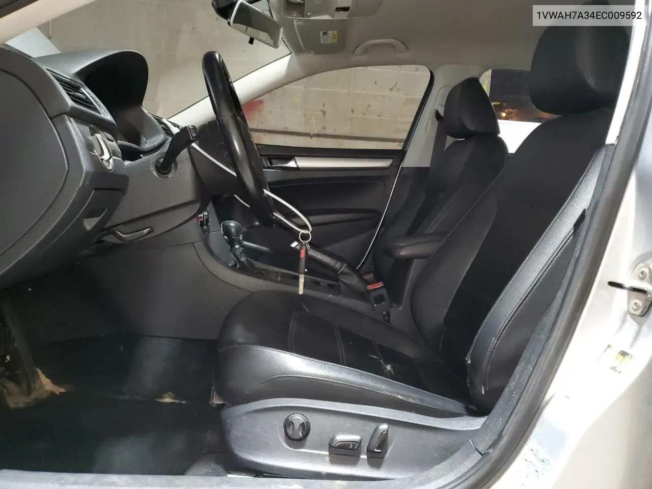 1VWAH7A34EC009592 2014 Volkswagen Passat S