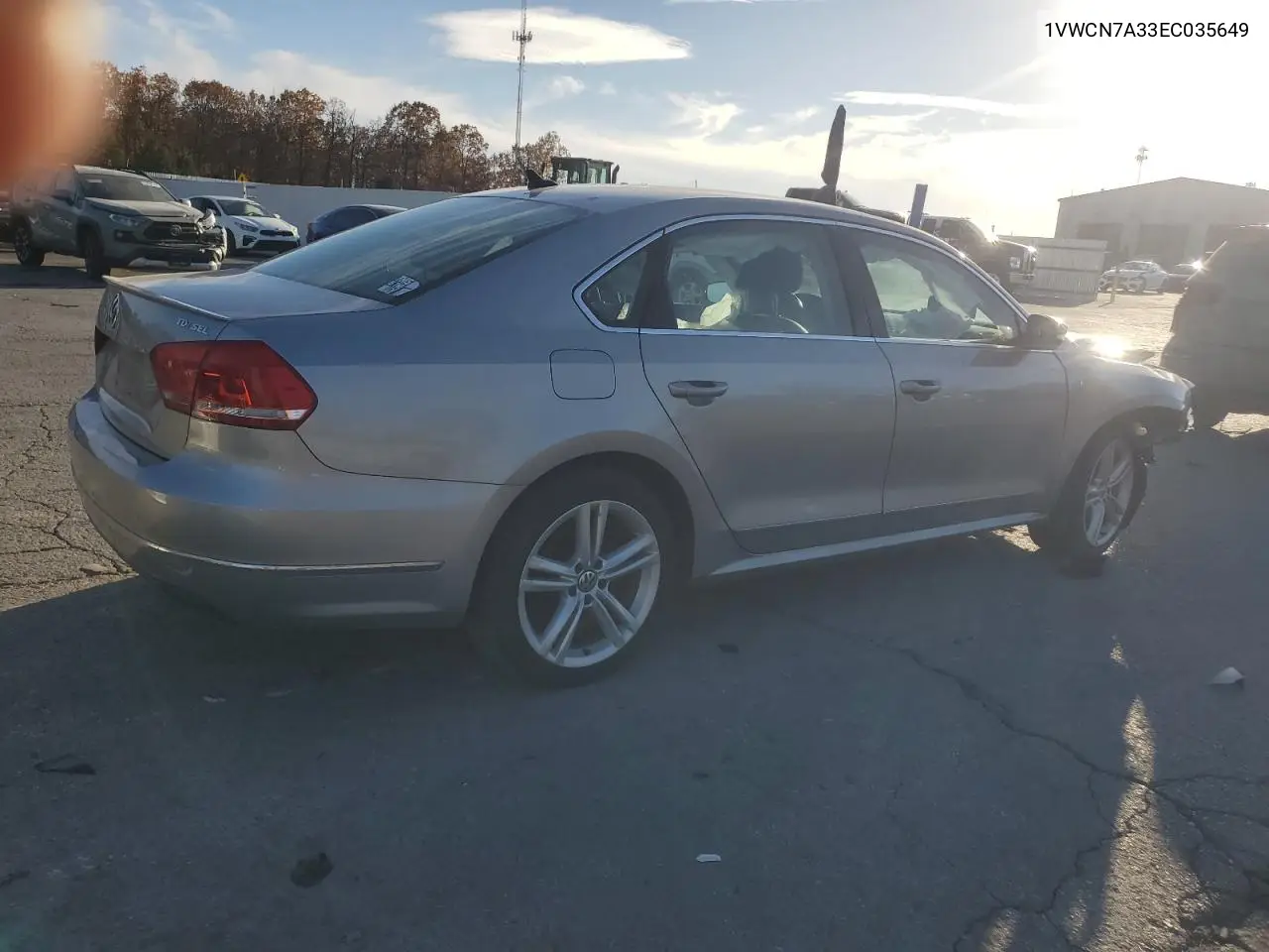 1VWCN7A33EC035649 2014 Volkswagen Passat Sel