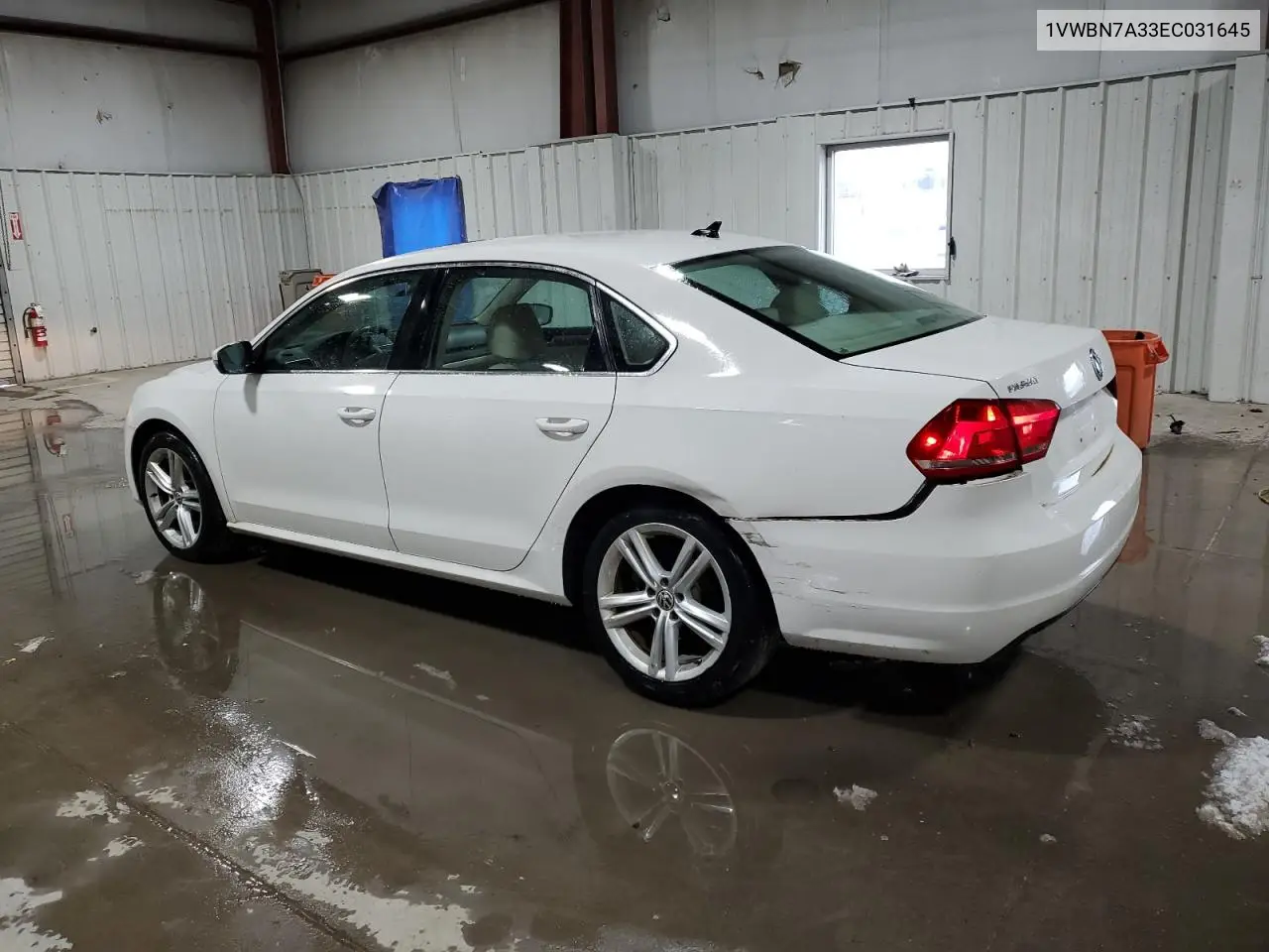 1VWBN7A33EC031645 2014 Volkswagen Passat Se
