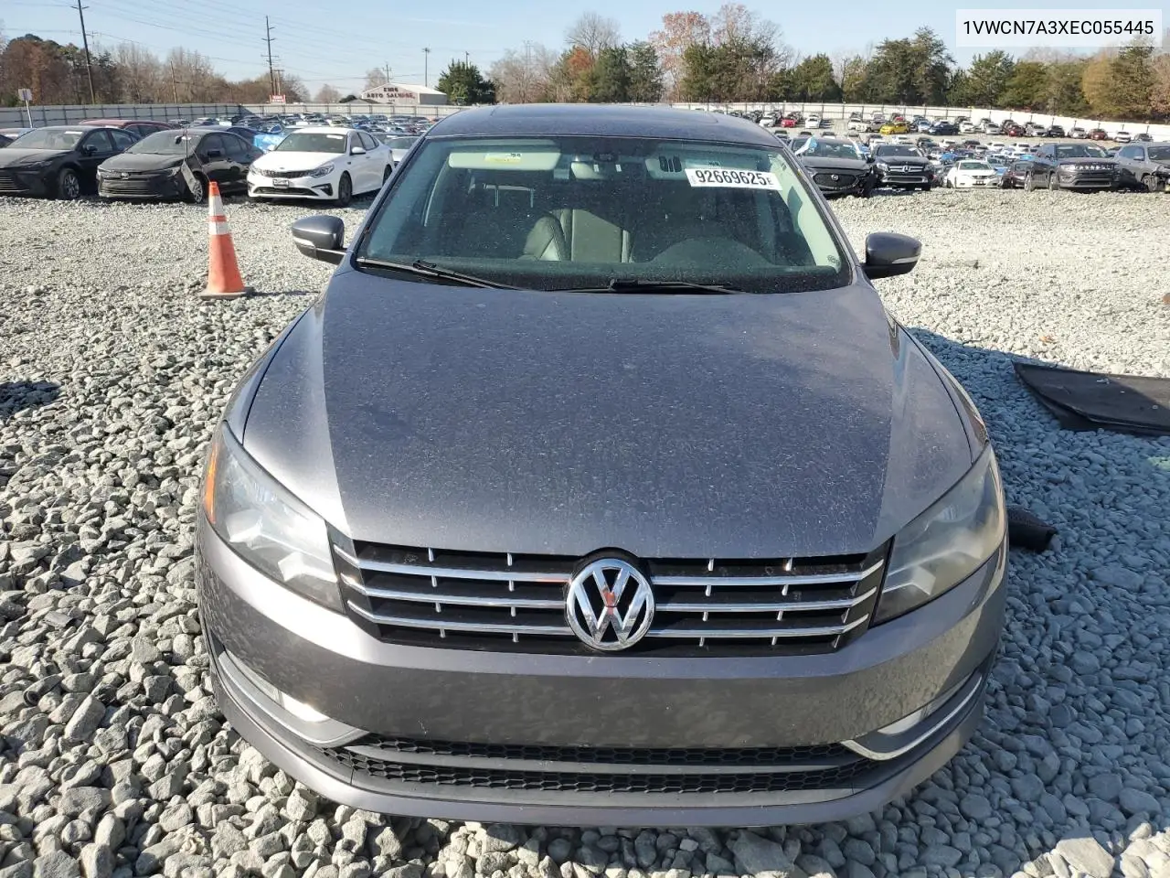 1VWCN7A3XEC055445 2014 Volkswagen Passat Sel