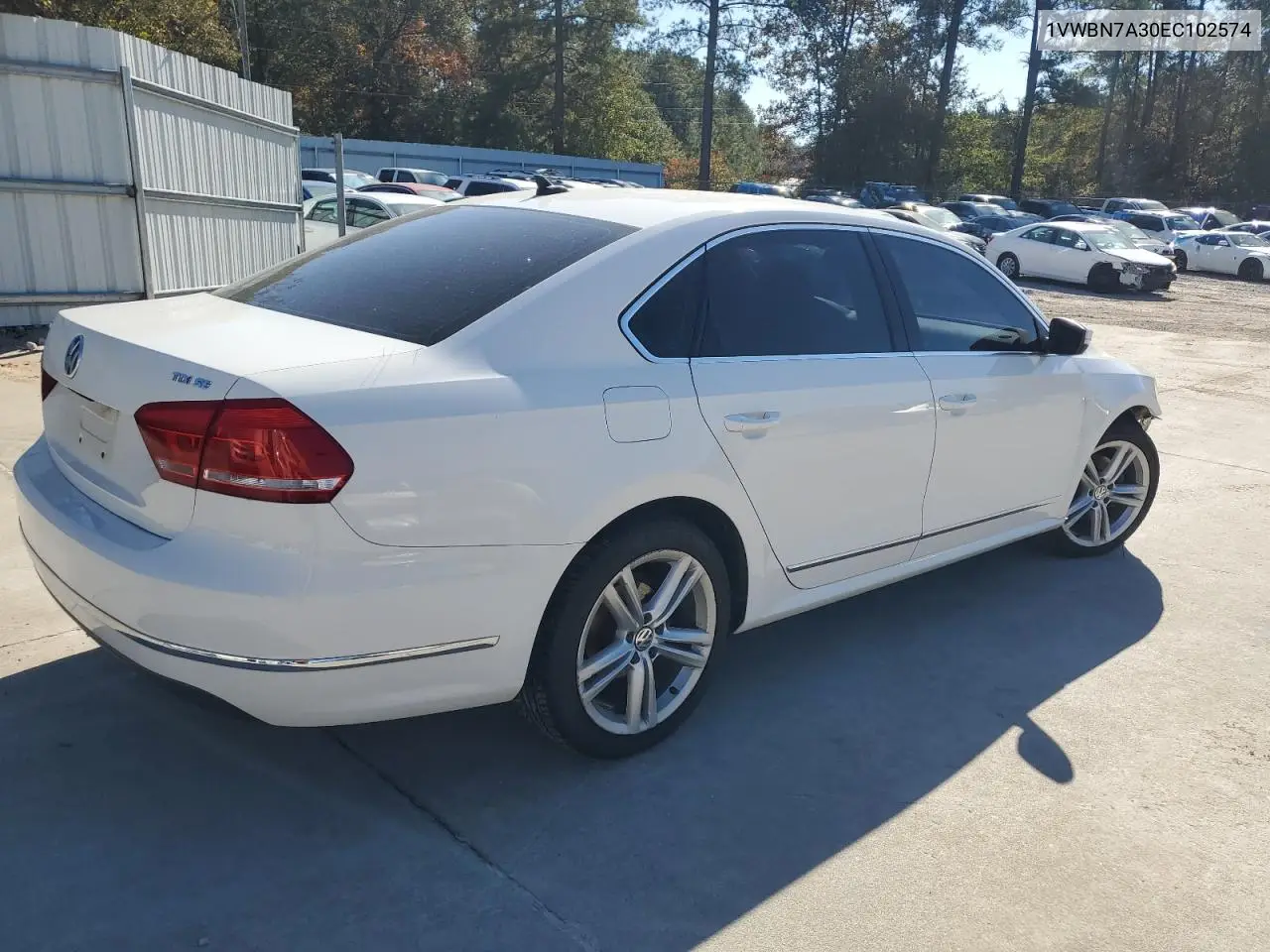 1VWBN7A30EC102574 2014 Volkswagen Passat Se