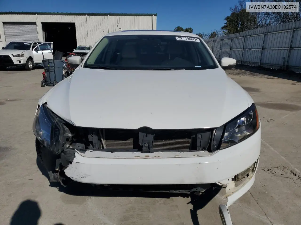 1VWBN7A30EC102574 2014 Volkswagen Passat Se