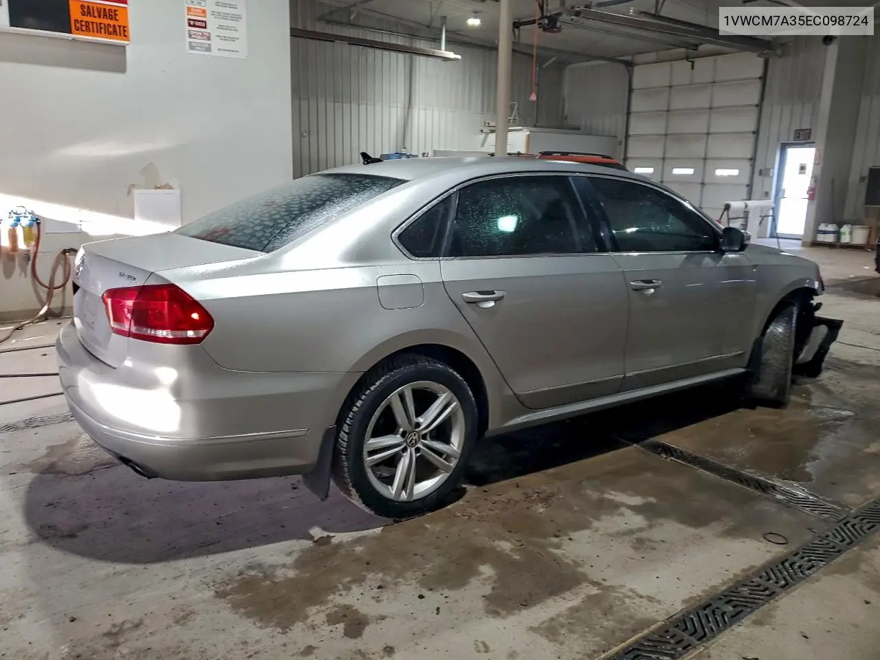 1VWCM7A35EC098724 2014 Volkswagen Passat Sel