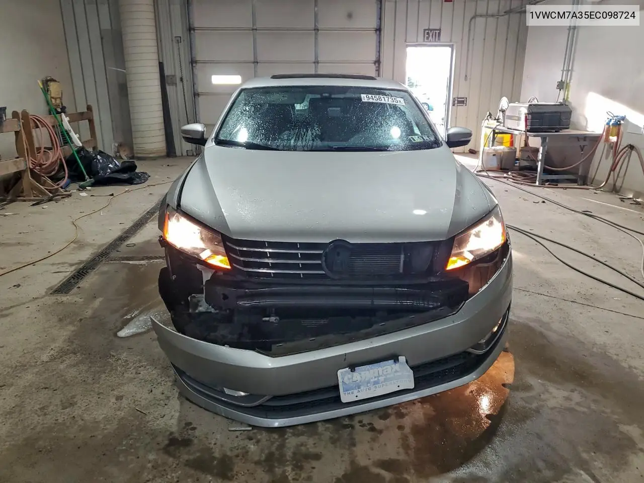1VWCM7A35EC098724 2014 Volkswagen Passat Sel