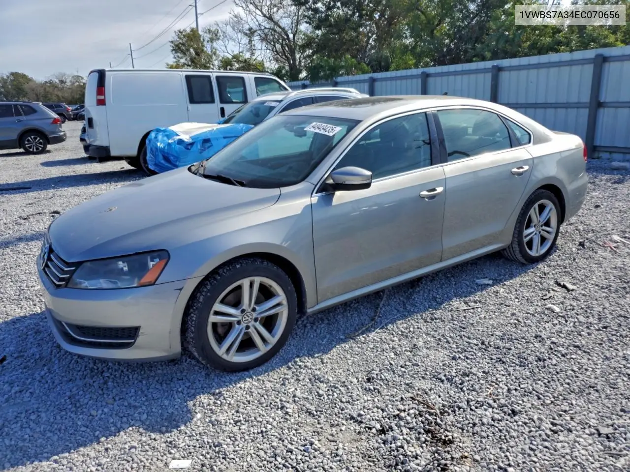 1VWBS7A34EC070656 2014 Volkswagen Passat Se