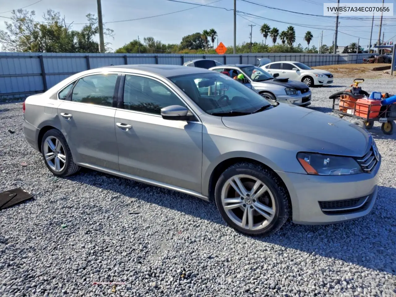 1VWBS7A34EC070656 2014 Volkswagen Passat Se