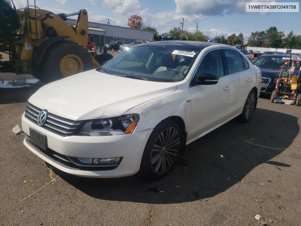 1VWBT7A38FC049758 2015 Volkswagen Passat Se