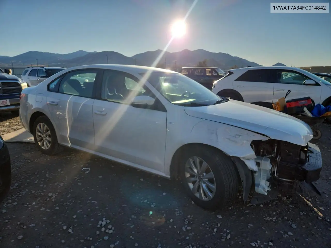 1VWAT7A34FC014842 2015 Volkswagen Passat S