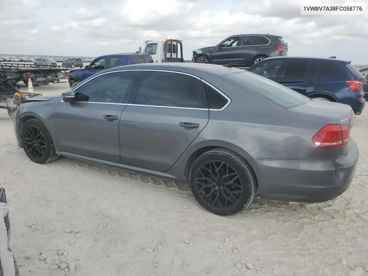 1VWBV7A38FC058776 2015 Volkswagen Passat Se