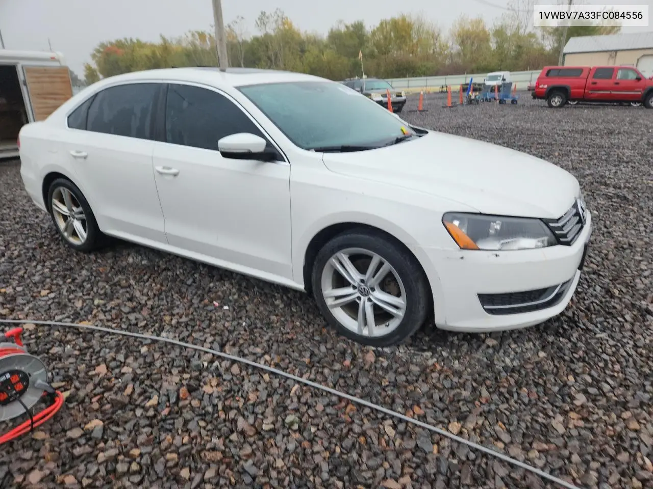 1VWBV7A33FC084556 2015 Volkswagen Passat Se