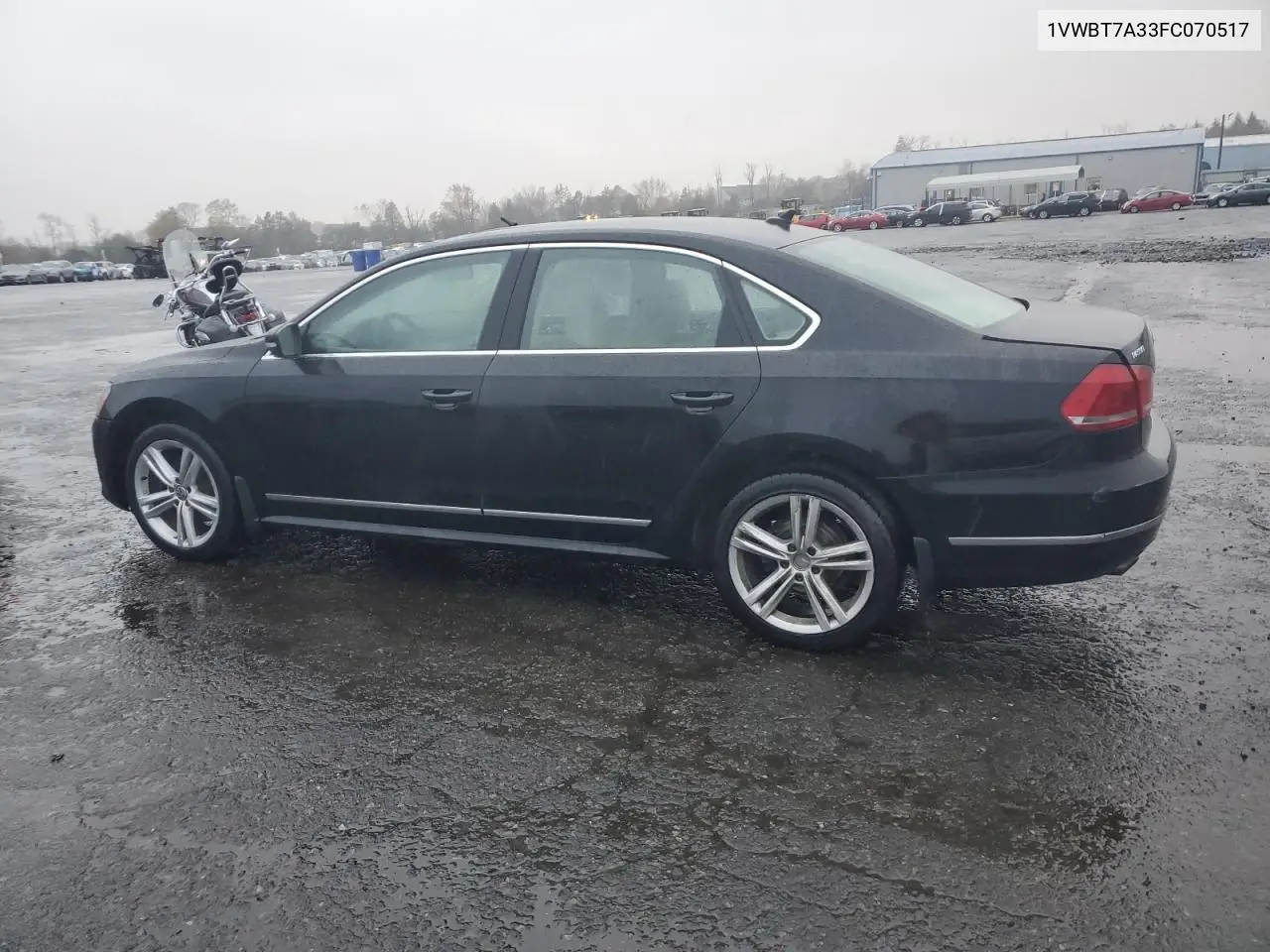 1VWBT7A33FC070517 2015 Volkswagen Passat Se