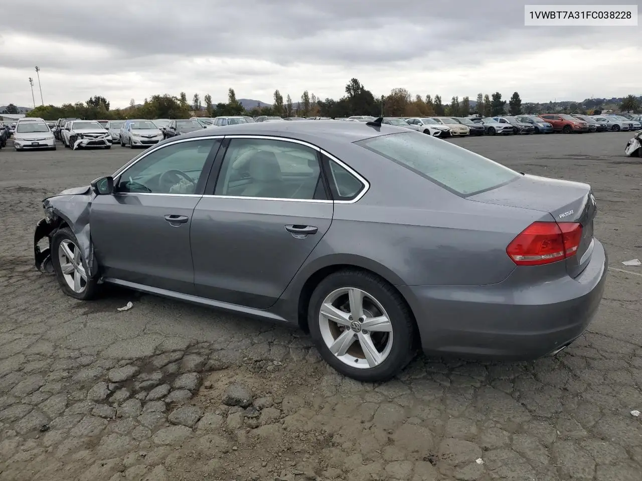 1VWBT7A31FC038228 2015 Volkswagen Passat Se