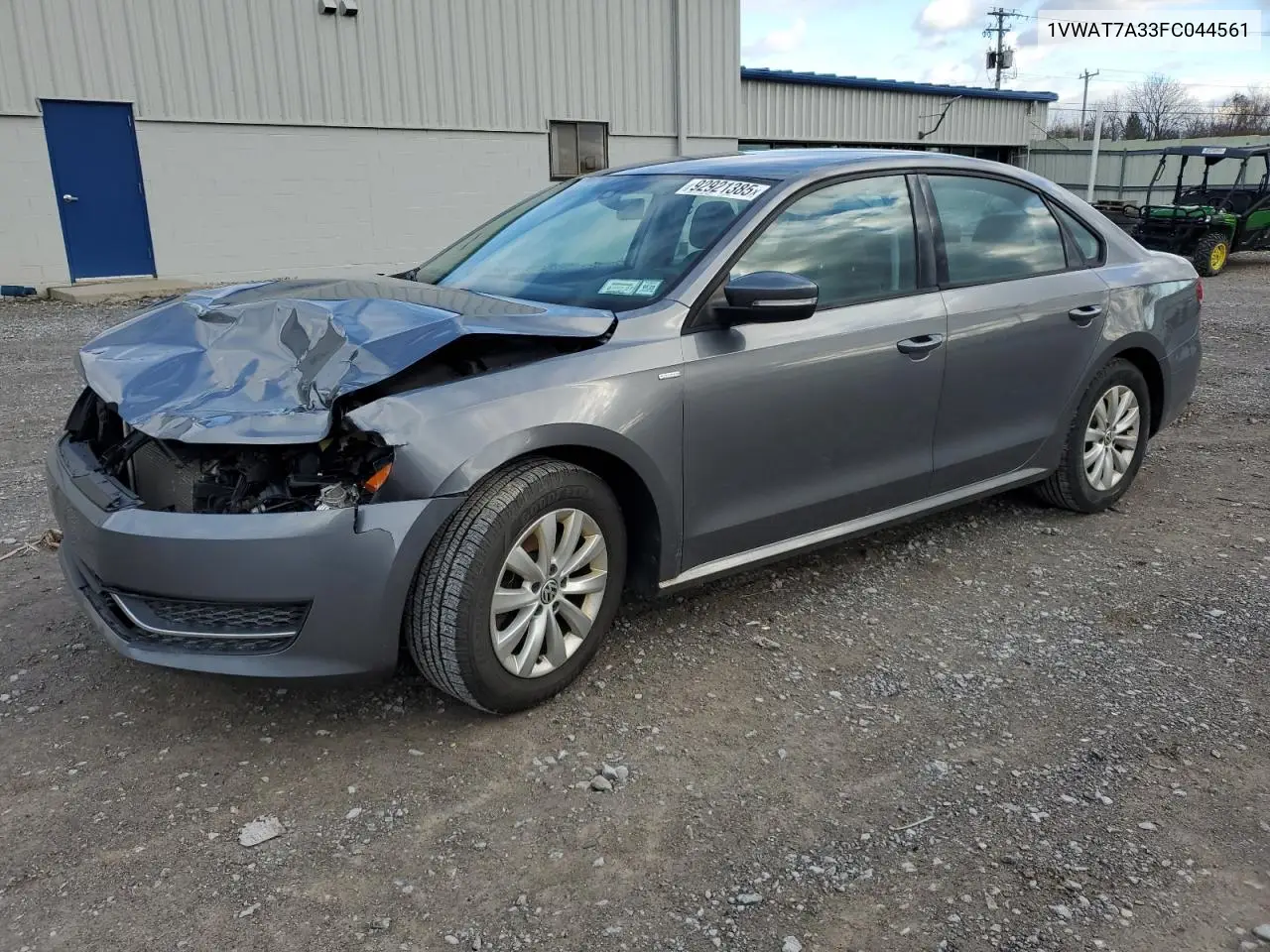 1VWAT7A33FC044561 2015 Volkswagen Passat S