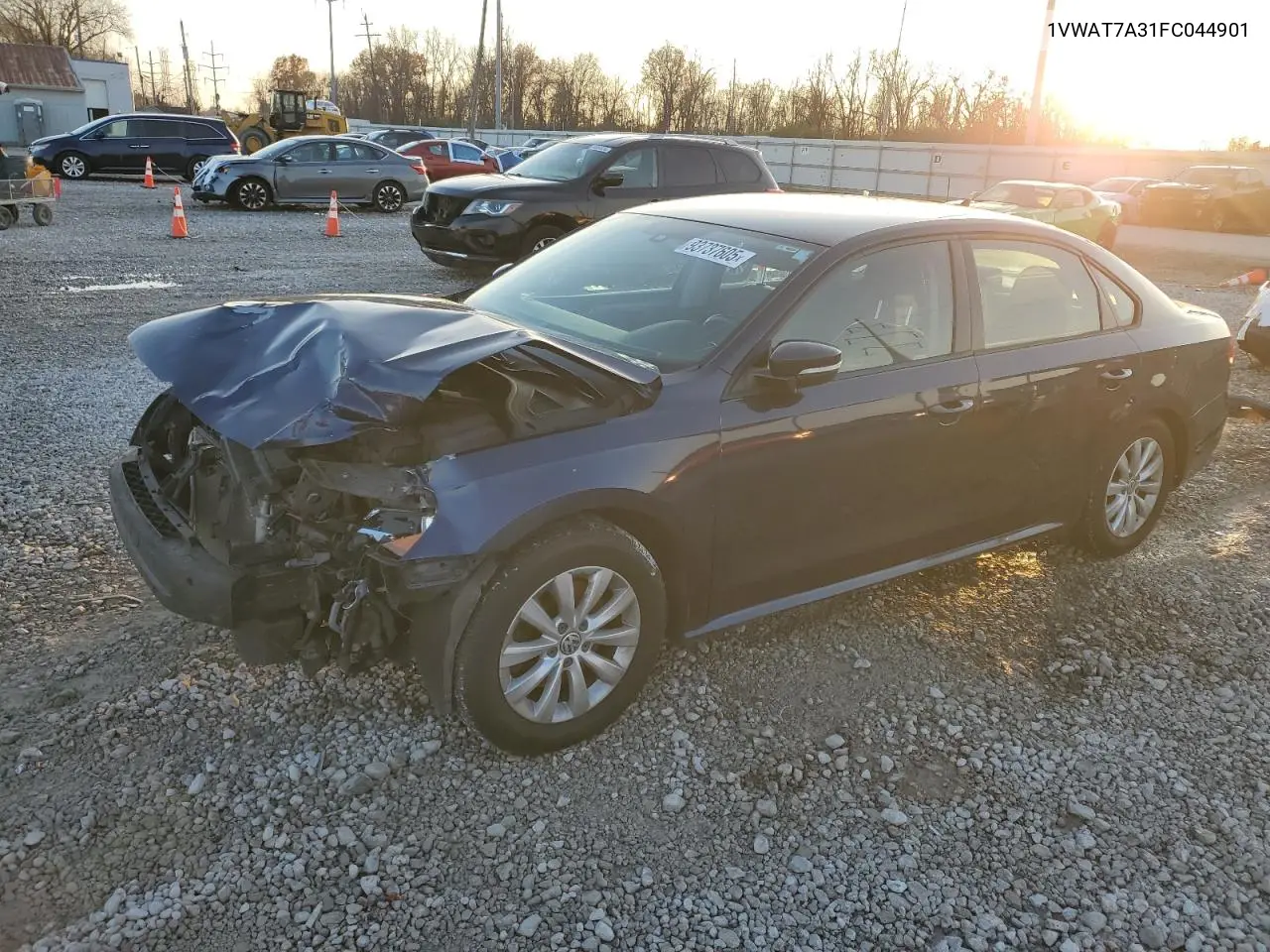 1VWAT7A31FC044901 2015 Volkswagen Passat S