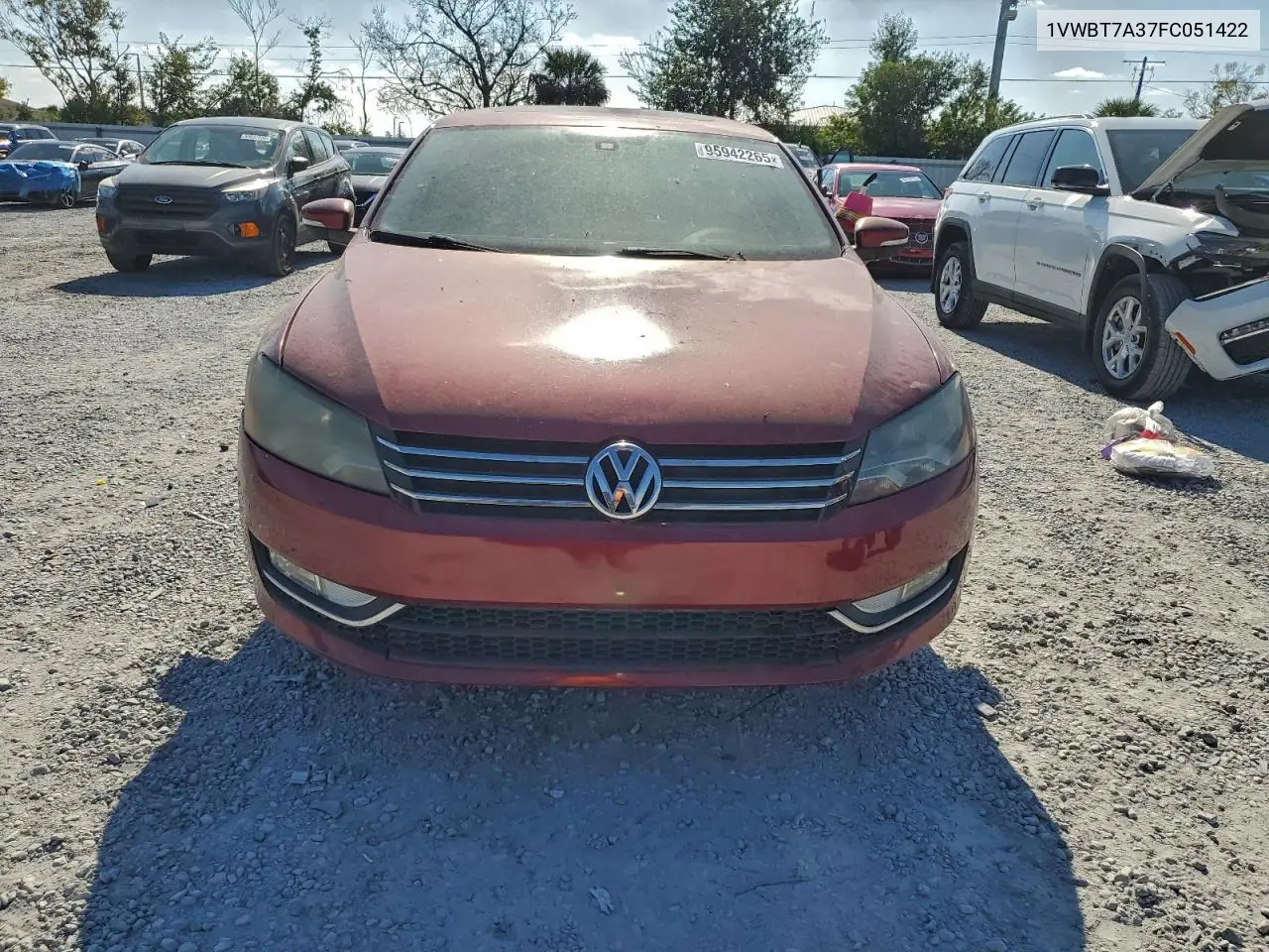 1VWBT7A37FC051422 2015 Volkswagen Passat Se