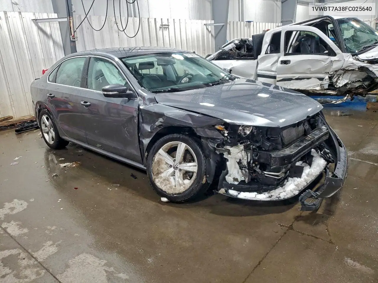 1VWBT7A38FC025640 2015 Volkswagen Passat Se