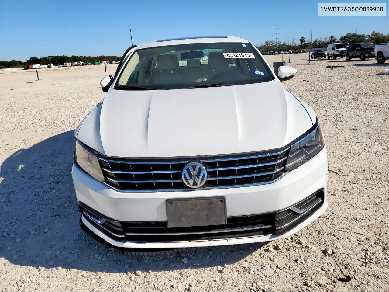 1VWBT7A35GC039920 2016 Volkswagen Passat Se
