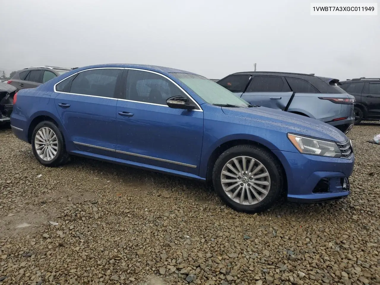 1VWBT7A3XGC011949 2016 Volkswagen Passat Se
