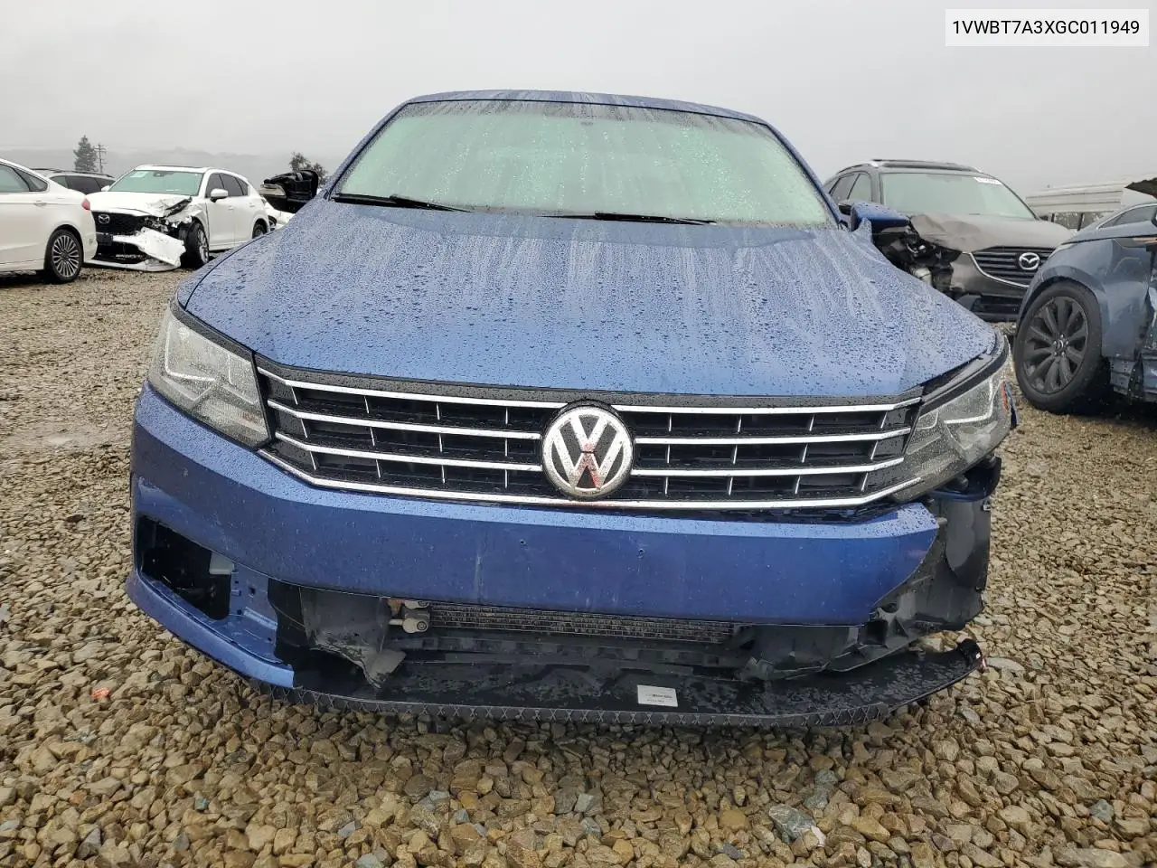 1VWBT7A3XGC011949 2016 Volkswagen Passat Se