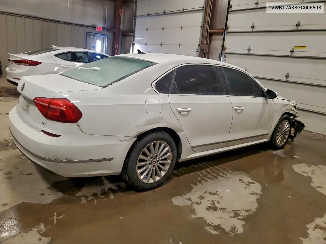 1VWBT7A38GC006698 2016 Volkswagen Passat Se