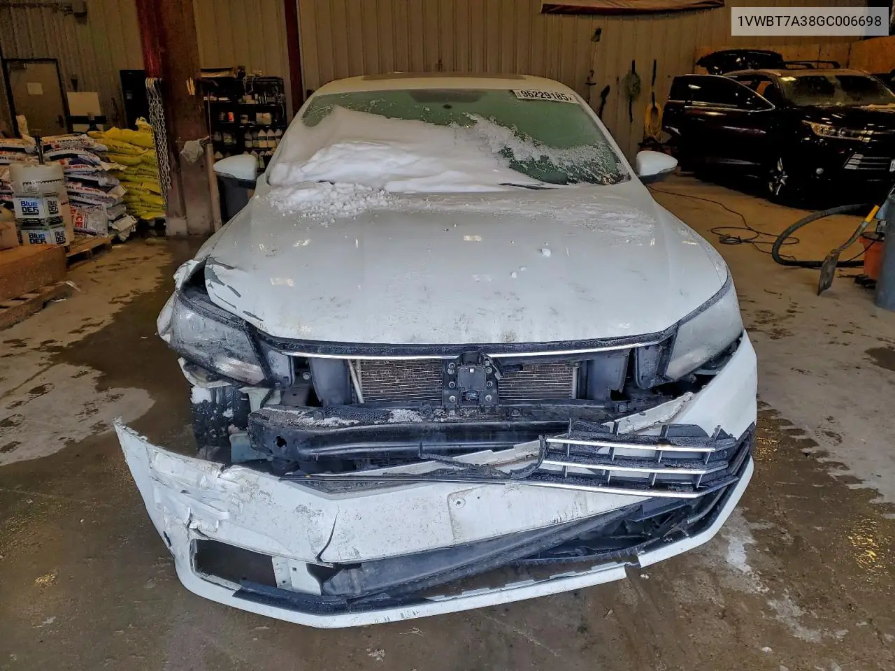 1VWBT7A38GC006698 2016 Volkswagen Passat Se