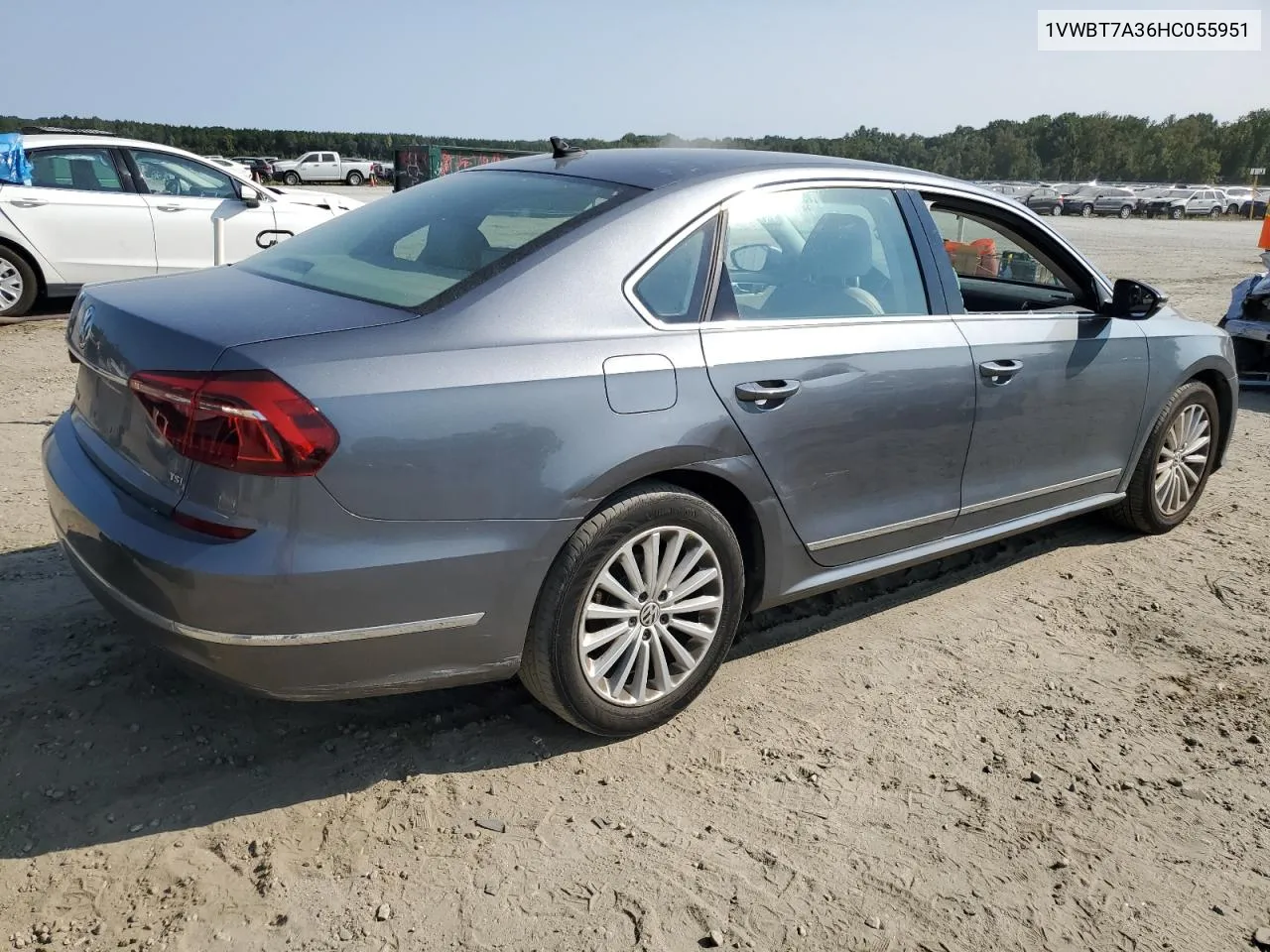 1VWBT7A36HC055951 2017 Volkswagen Passat Se